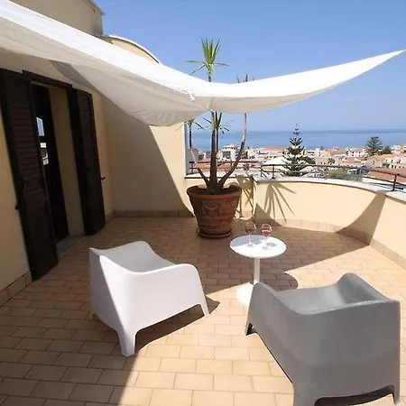 Sea View Apartament Cefalù